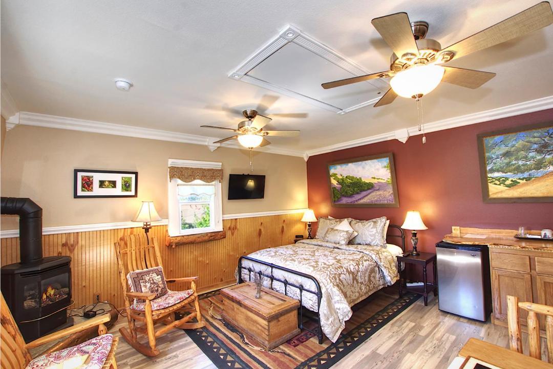 Forfriends Inn Wine Country Bed And Breakfast 산타 이네즈 외부 사진